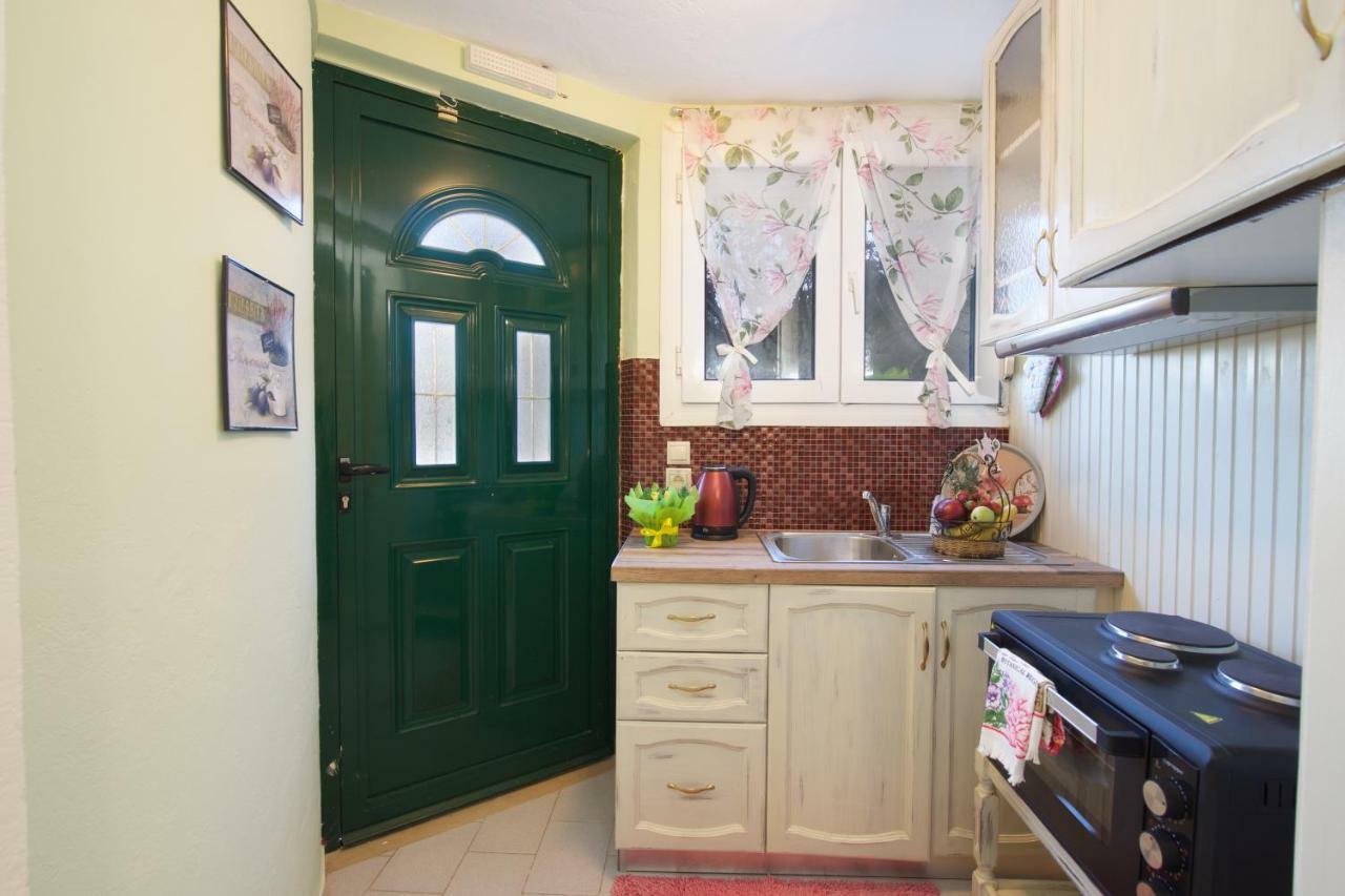Erato Apartment In Argostoli المظهر الخارجي الصورة
